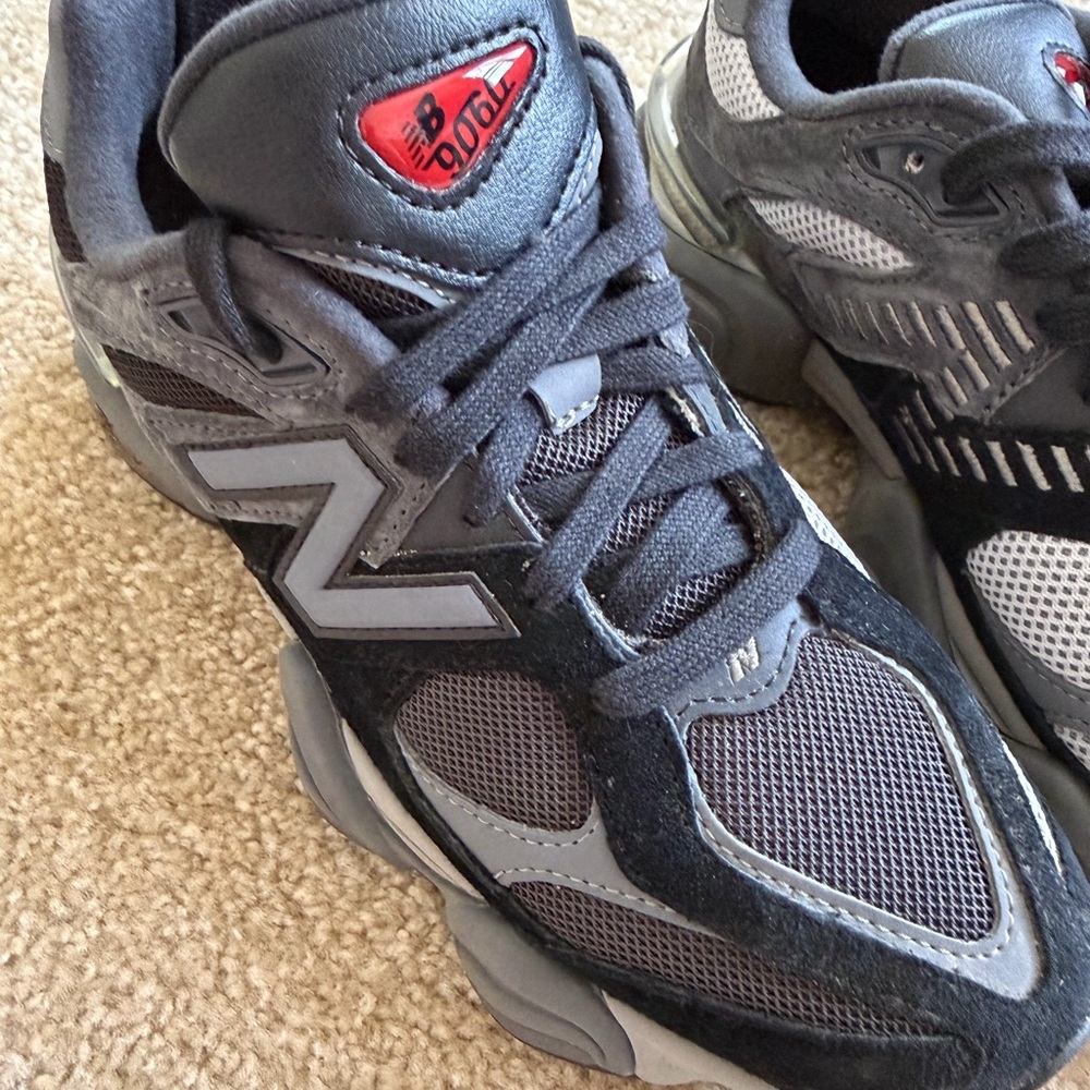 New Balance 9060 Black and Gray Athletic Sneakers with Red Accent